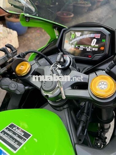 Kawasaki ZX25R 2023 odo 5500km, 1 chủ