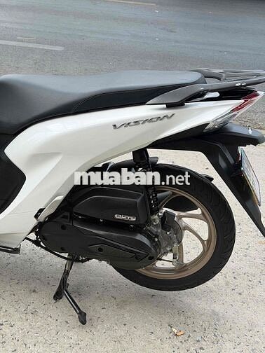 Honda Vision Trắng đen