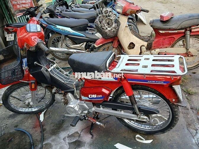 Honda Citi màu Đỏ co giay to