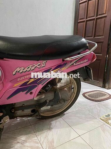 Kawasaki Max III màu Hồng
