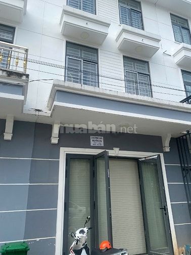Bán nhà 3 tầng khu vực hội nghĩa tân uyên