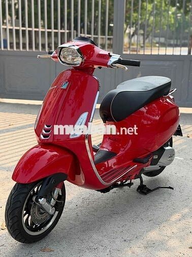 Piaggio Vespa Sprint 125 2022 Đỏ 1500 km