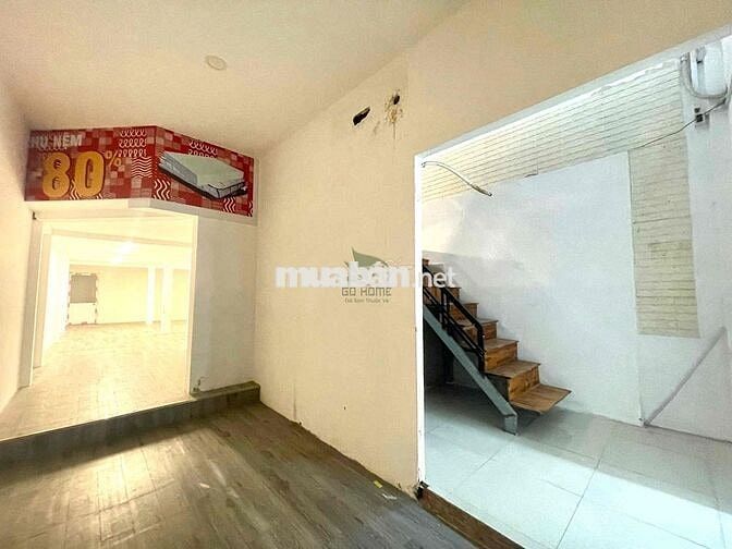 CHO THUÊ MẶT BẰNG RIÊNG BIỆT 2 LẦU Ở TRUNG TÂM THÀNH PHỐ NHA TRANG GIÁ