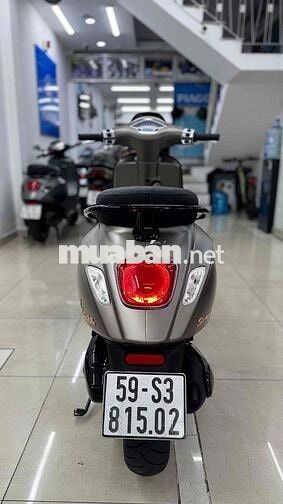 Piaggio Vespa Sprint Vàng cát