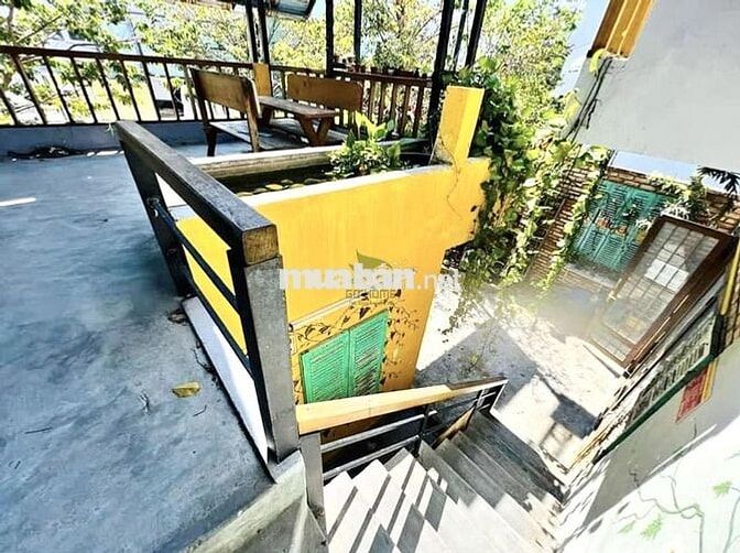 CHO THUÊ MẶT BẰNG SÂN VƯỜN 2 TẦNG NGANG 9M KHU ACC VƯỜN XOÀI