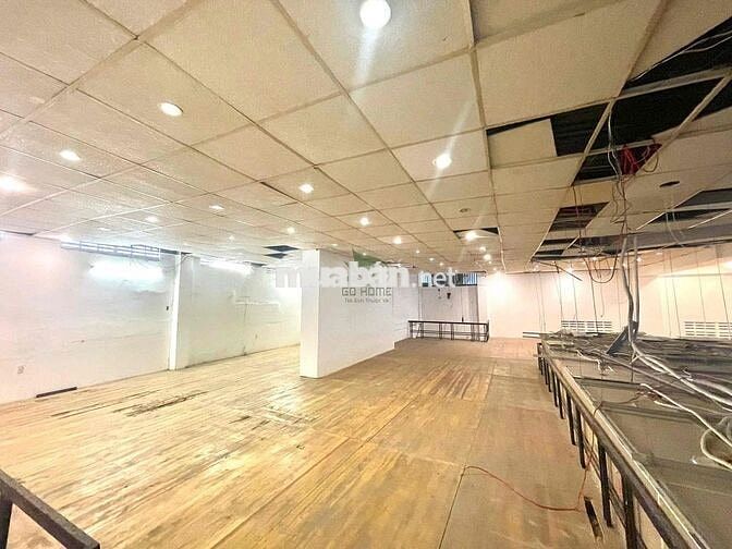 CHO THUÊ MẶT BẰNG RIÊNG BIỆT 2 LẦU Ở TRUNG TÂM THÀNH PHỐ NHA TRANG GIÁ