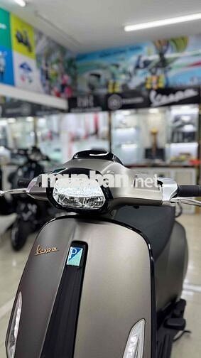 Piaggio Vespa Sprint Vàng cát