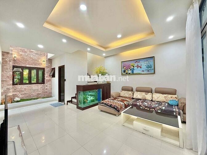 CHO THUÊ BIỆT THỰ SÂN VƯỜN KHU BÀN CỜ TTTP GIÁ 35 TRIỆU/THÁNG