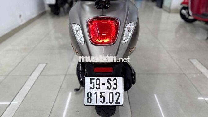 Piaggio Vespa Sprint Vàng cát