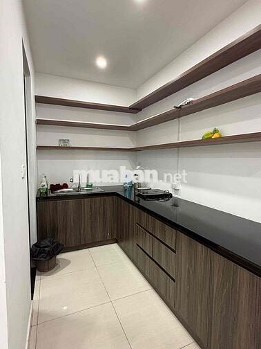 Cho thuê căn hộ Nera tầng cao lô góc ngay Aeon mall Huế