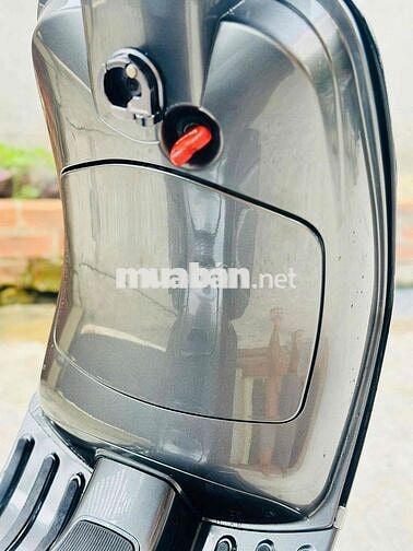 Piaggio Vespa LX 125CC IE 2012 Xám