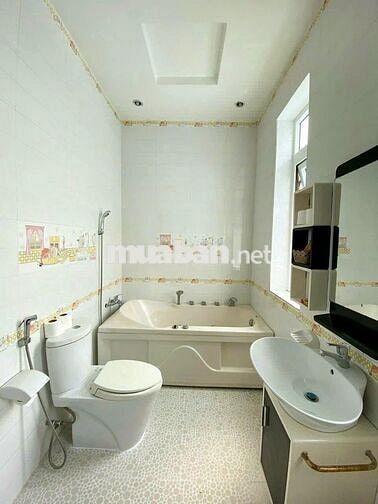Biệt Thự FULL NỘI THẤT đường Hùng Vương chỉ 30 triệu