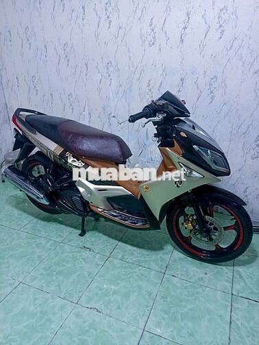 Yamaha Nouvo 4 Nâu Đen Bạc