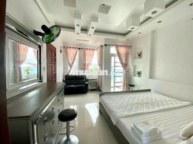 Biệt Thự FULL NỘI THẤT đường Hùng Vương chỉ 30 triệu