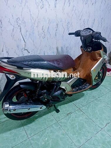 Yamaha Nouvo 4 Nâu Đen Bạc