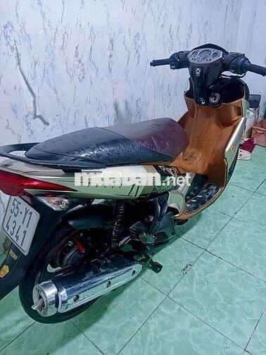 Yamaha Nouvo 4 Nâu Đen Bạc