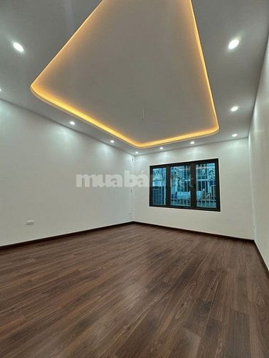 Nhà đẹp Thanh Xuân, hoàng văn thái,  ô tô vào nhà ở ngay, mặt tiền 4.5