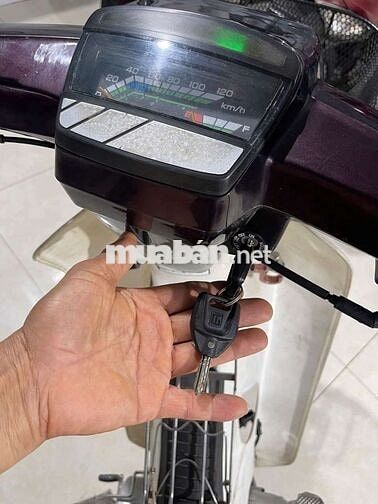 BÁN  DREAM BOOS SANDA HÀNG ZIN VIP ,1 CHỦ SỦ DỤNG 
