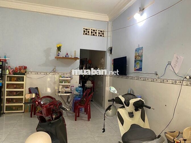 Nhà nguyên căn cho thuê xe hơi tận nhà , đường lê đức thọ, phường 7