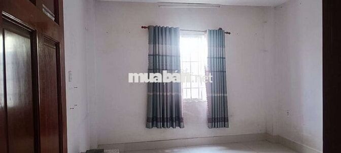 Phòng máy Lạnh,Cửa Sổ,19m2,Giờ giấc tự do.ở 2-3 người
