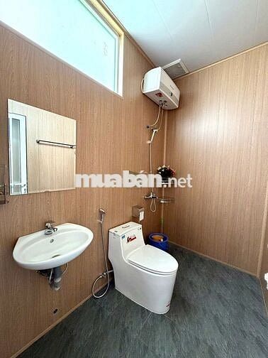 CHO THUÊ CĂN HỘ 1 PHÒNG NGỦ FULL NỘI THẤT CÓ CỬA SỔ ĐƯỜNG HÙNG VƯƠNG