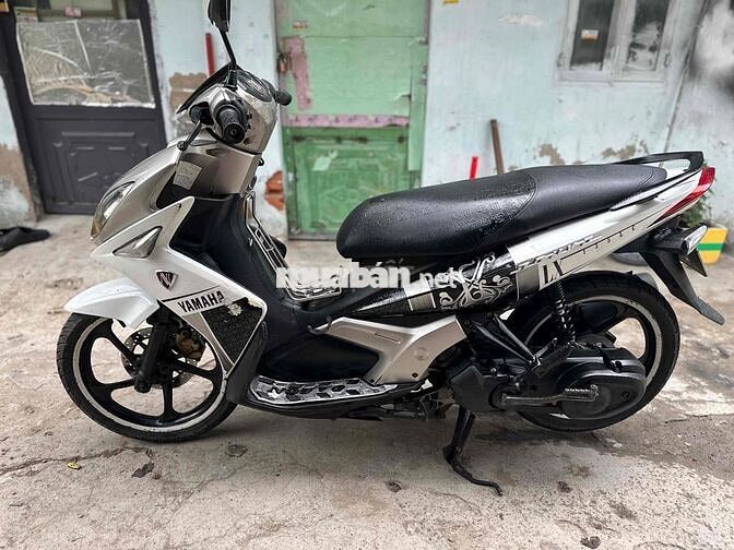 Yamaha Nouvo 4 2011 Bạc trắng