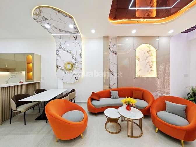 Sát Phạm Văn Đồng - Nhà 64m2 ngay Chợ Cầu Đỏ - Nở hậu 6.8m - 7.45 Tỷ
