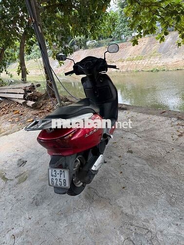 Honda Lead màu Đỏ