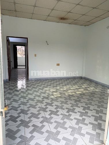 Chính chủ cho thuê nhà NC có mbkd đường tỉnh lộ 10, H Bình Chánh