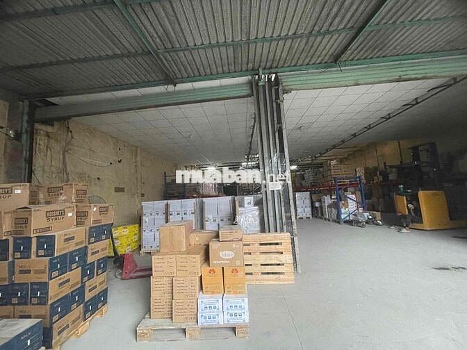 HÓC MÔN - TUYỂN NHÂN VIÊN KHO 8-10TR