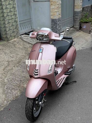 Piaggio Vespa Sprint 2017 Hồng 19000 km