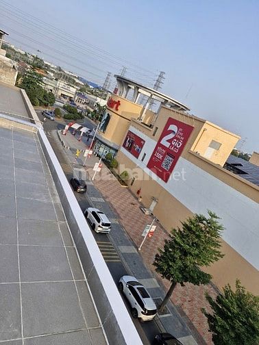 Nhà phố thương mại, ngay trước cửa chính Lotte Mart Lái Thiêu, 33tr/th
