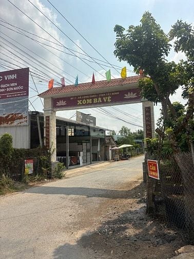 Bán gấp Nhà HXH đường 830B, Long An cũ, giá 1.45 tỷ