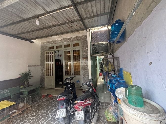 Bán gấp Nhà HXH đường 830B, Long An cũ, giá 1.45 tỷ