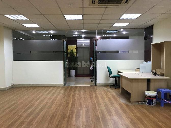 36m2 VP tại số 18/11 Thái Hà. Giá 10 triệu. Chủ nhà trực tiếp quản lý 