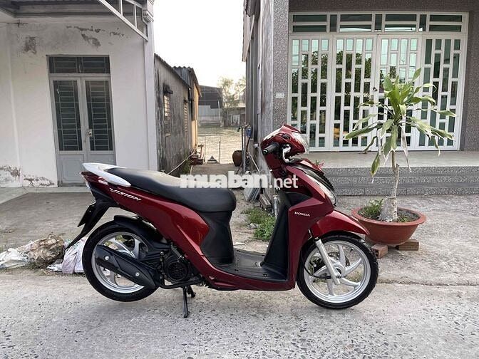 Cần Bán Vision 2018 zin chất đẹp keng
