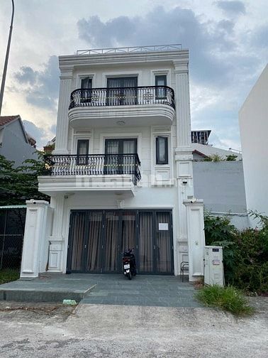 Bán nhanh biệt thự phố mặt tiền đường số 8, Phường Hiệp Bình (HBC cũ)