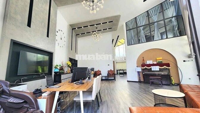 Cho Thuê Biệt Thự Sân Vườn Trung Lương 4 Đối Diện Công Viên