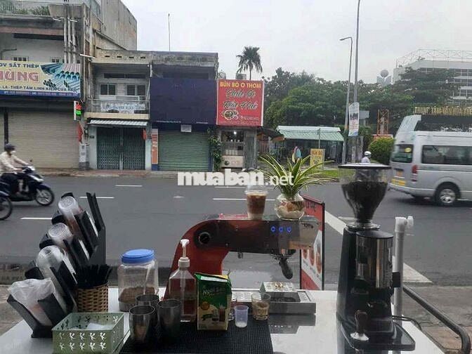 CAFE MANG ĐI & Ngồi Lại
