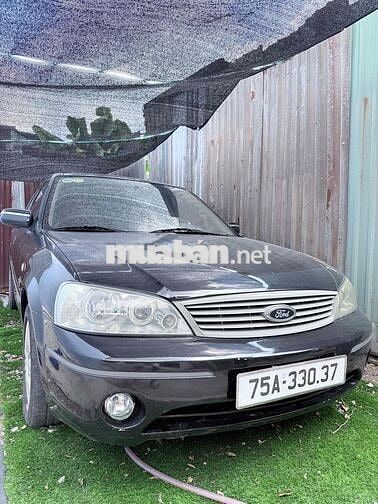 Ford Laser Ghia AT 2004 Đen