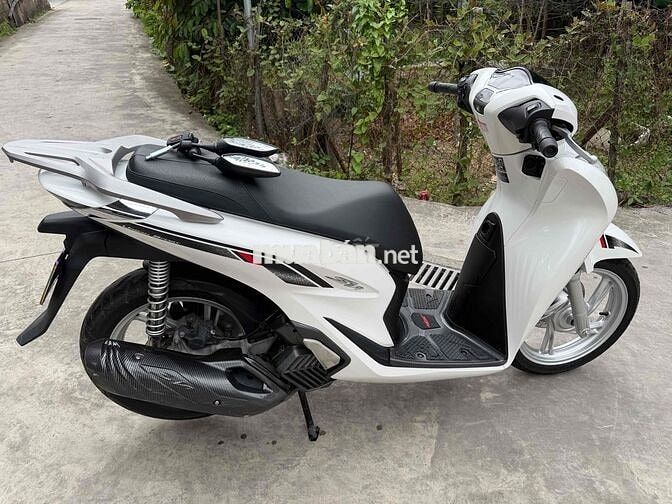 Honda SH 125 CBS 2024 Trắng 9000km