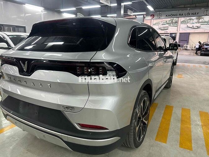 Vinfast VF8 Plus 2023 Bạc / Nâu pin SDI 63.000km