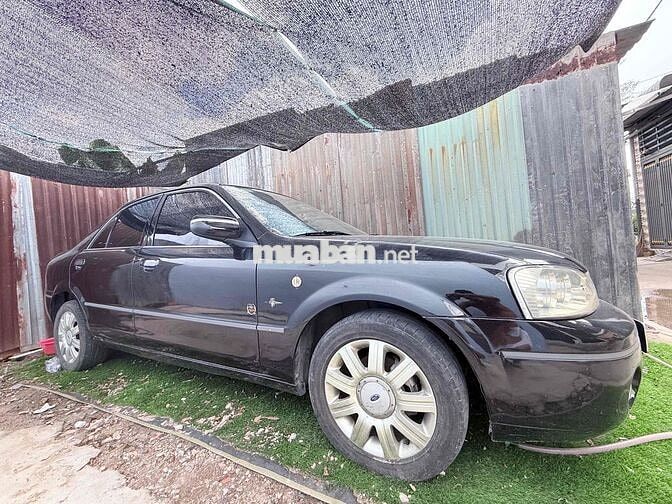 Ford Laser Ghia AT 2004 Đen