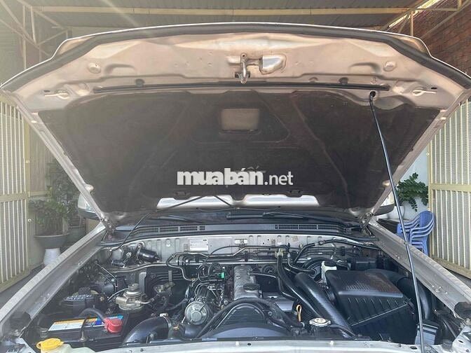 Ford Everest Vàng cát