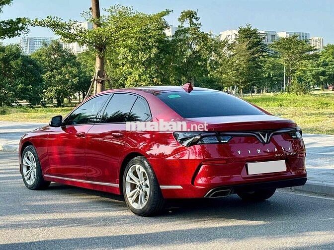 VinFast Lux A 2.0 2022 Đỏ 67000 km