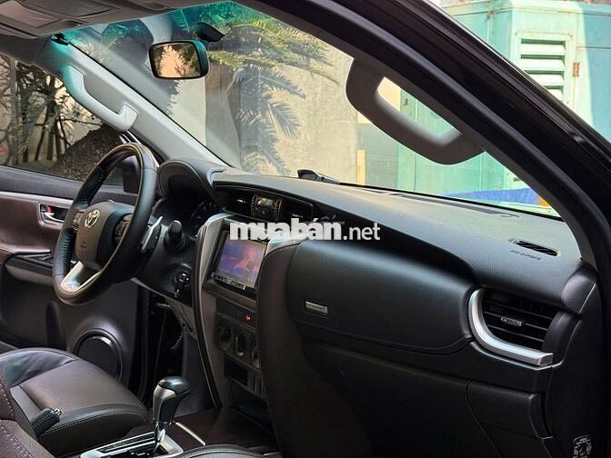 Toyota Fortuner 2018 Đen 76870 km