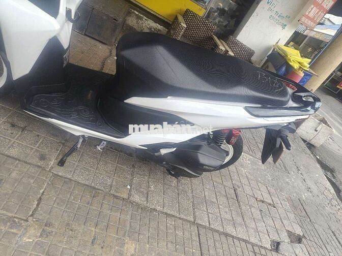Honda Vario màu Trắng150