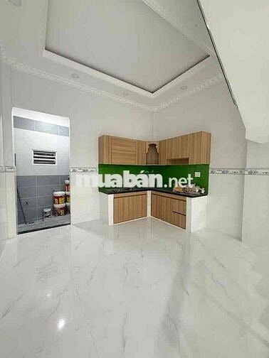 Hẻm 6m TÔ HIỆU & Hoà Bình, 2 Tấm, 4 x 18m, 3 Phòng Ngủ, 3 wc