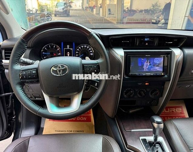 Toyota Fortuner 2018 Đen 76870 km