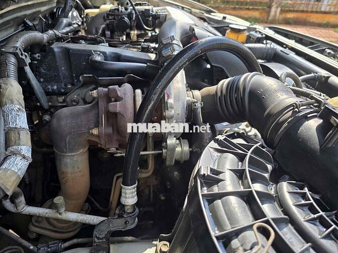 Toyota Fortuner G 2011 Bạc
